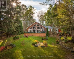 Cottage for Sale on Lake Muskoka