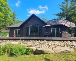 Property for Sale on 1698 REAY ROAD, 