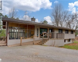 Cottage for Sale on Black Lake