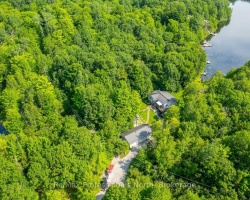 Cottage for Sale on Little Bob Lake
