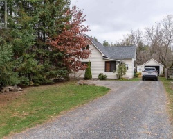 Property for Sale on 4 THUNDER BRIDGE COURT S, 