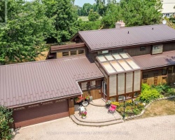 Property for Sale on 135 BAYSHORE DRIVE, 