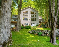 Cottage for Sale on Trooper Lake