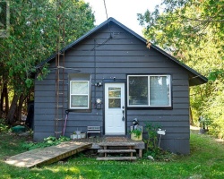 Cottage for Sale on Mitchell Lake