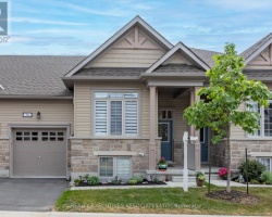 Property for Sale on 36 - 17 LAKEWOOD CRESCENT, 