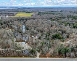 Cottage for Sale on Black River