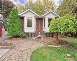 Property for Sale on 78 Twmarc Avenue, Beaverton