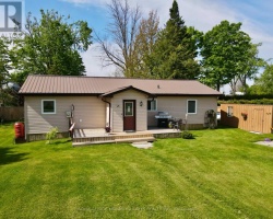 Cottage for Sale on Lake Simcoe