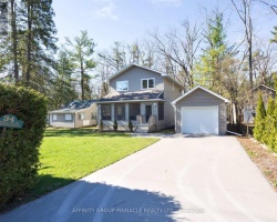 Cottage for Sale on Sturgeon Lake