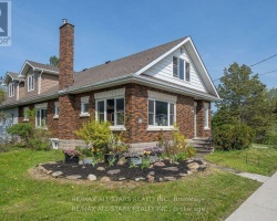 Property for Sale on 61 FRANCIS STREET E, Kawartha Lakes (Fenelon Falls)