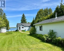Cottage for Sale on Canal Lake