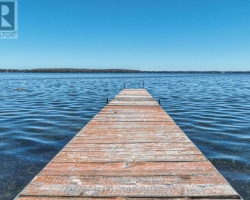 Cottage for Sale on Lake Couchiching