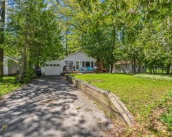 Property for Sale on 3074 Sparrow Lake Road S, Severn