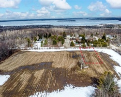 Property for Sale on 426 Seventh Avenue, Tay