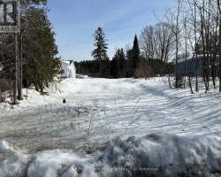 Property for Sale on 11 A Addie Street, Parry Sound