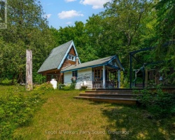 Property for Sale on 382 OASTLER PARK ROAD, 