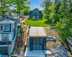 Cottage for Sale on Lake Simcoe