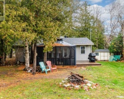 Property for Sale on 33 GLOUCESTER GROVE, 