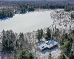 Cottage for Sale on Pell Lake