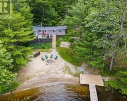 Cottage for Sale on Kahshe Lake
