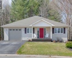 Property for Sale on 12 Heritage Crescent, Huntsville (Chaffey)
