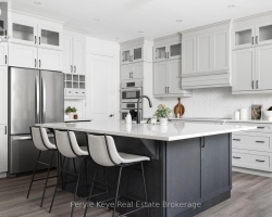 Property for Sale on 30 DYER CRESCENT, 