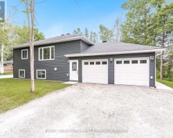 Property for Sale on 2082 CENTRE AVENUE, 
