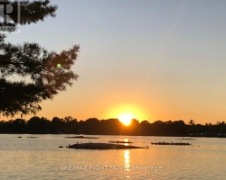 Cottage for Sale on Lake Couchiching