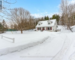 Property for Sale on 1119 Deep Bay Road, Minden Hills (Lutterworth)