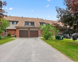 Property for Sale on 54 - 441 BARRIE ROAD, 