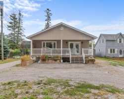 Property for Sale on 95 LINDSAY STREET, 
