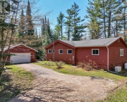 Cottage for Sale on Black Lake