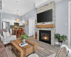 Cottage for Sale on Peninsula Lake