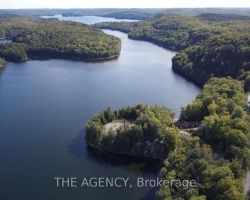 Cottage for Sale on Drag Lake