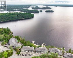 Cottage for Sale on Lake Muskoka