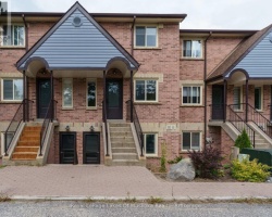 Cottage for Sale on Muskoka River