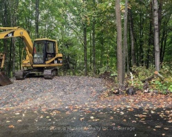 Property for Sale on LOT 2 TALLY-HO WINTER PARK ROAD, Lake of Bays (Sinclair)
