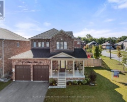Cottage for Sale on Lake Simcoe